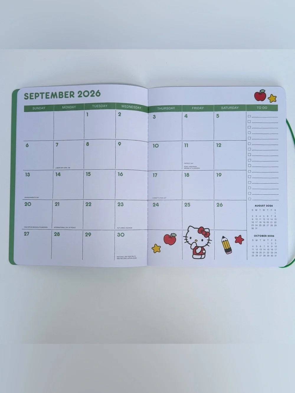 Sanrio Hello Kitty 17-month 2026-2027 Slim Thin Planner (Pink/Green)